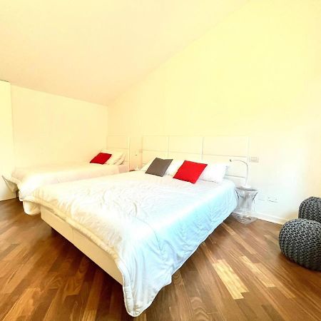 Domus Verona - Ampia Moderna Casa Su 2 Piani Nel Cuore Di Верона Екстериор снимка