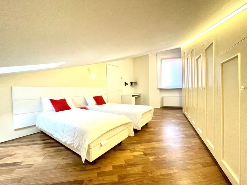 Domus Verona - Ampia Moderna Casa Su 2 Piani Nel Cuore Di Верона Екстериор снимка