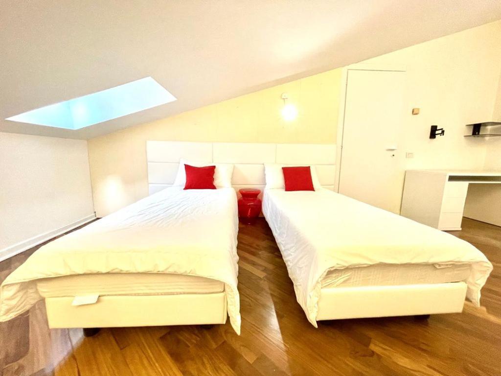 Domus Verona - Ampia Moderna Casa Su 2 Piani Nel Cuore Di Верона Екстериор снимка